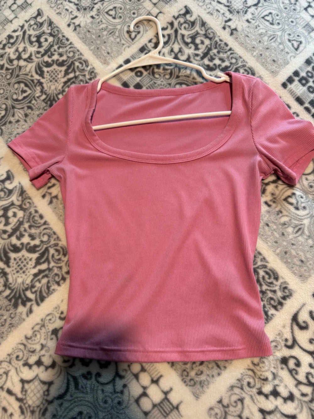 Ribbed Scoop-Neck Crop Top pink size small